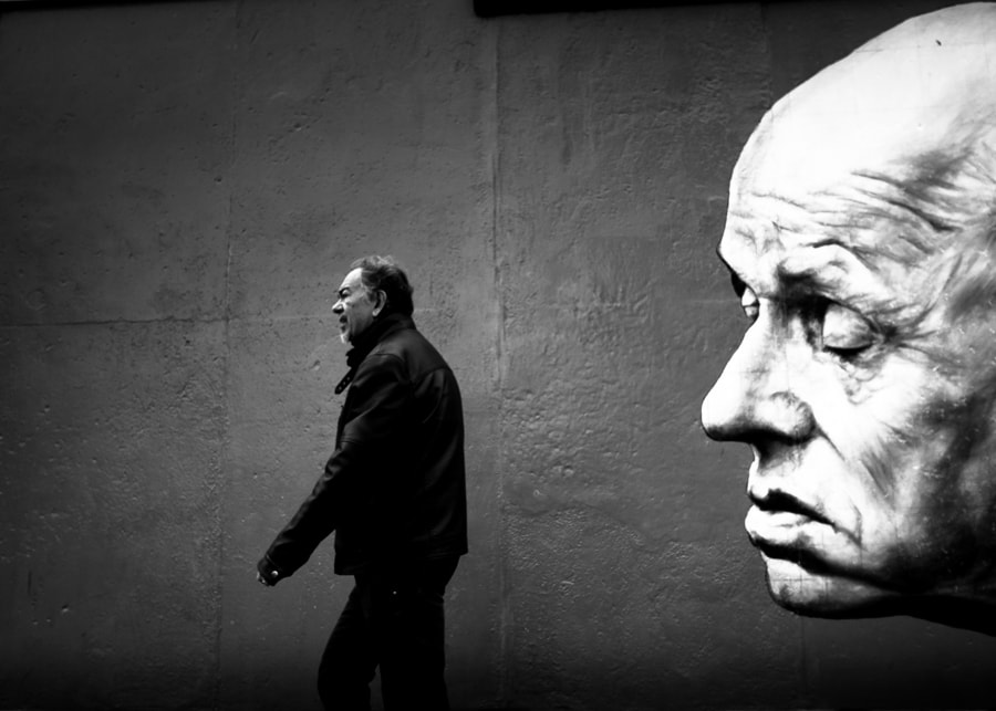 black and white stories - Street Photography - Eduard Maiterth